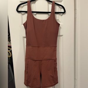 Vuori Studio Onesie Chestnut sz Small